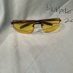 Blu-blocking lenses, black metal frame glasses